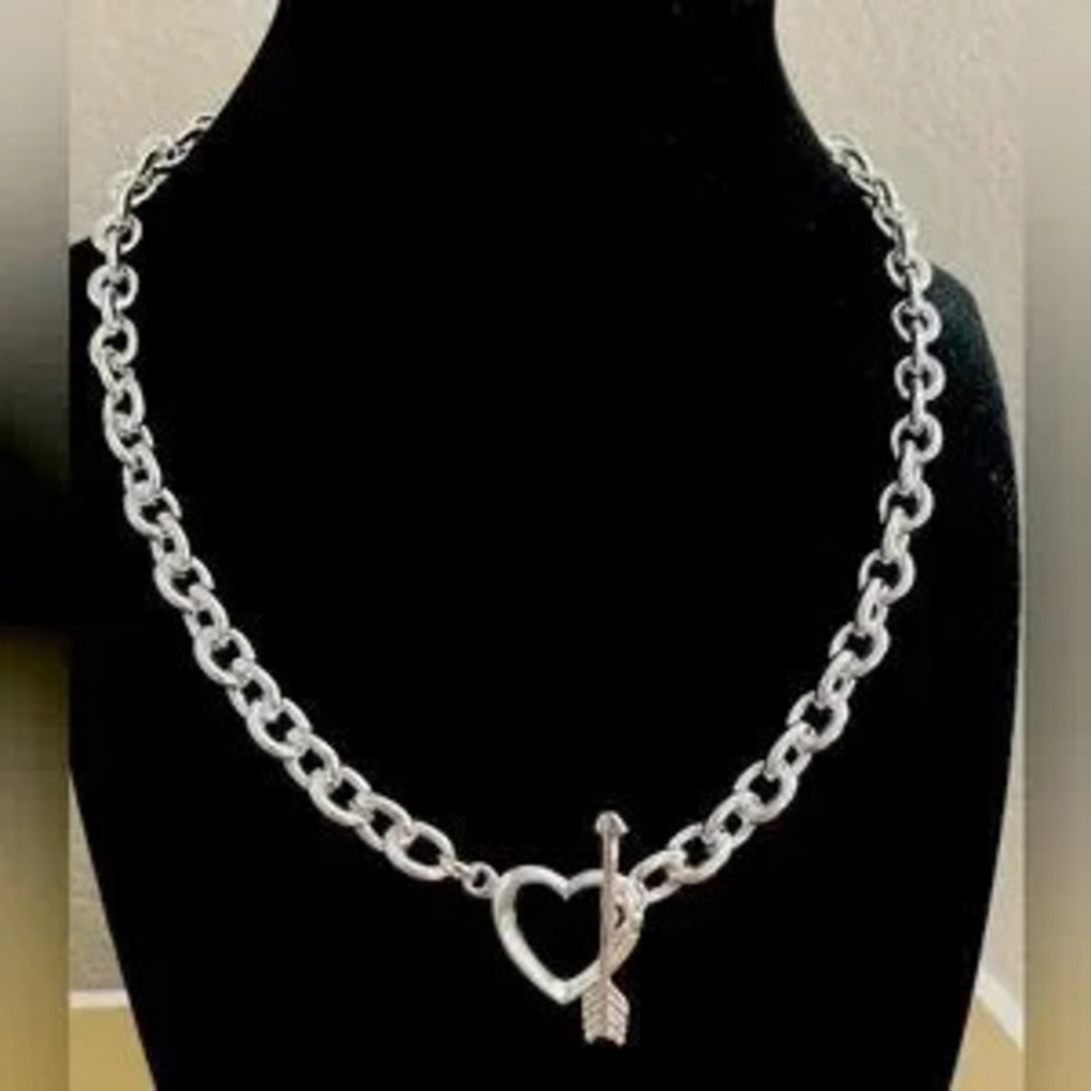 Silver Chunky Heart Pendant Necklace